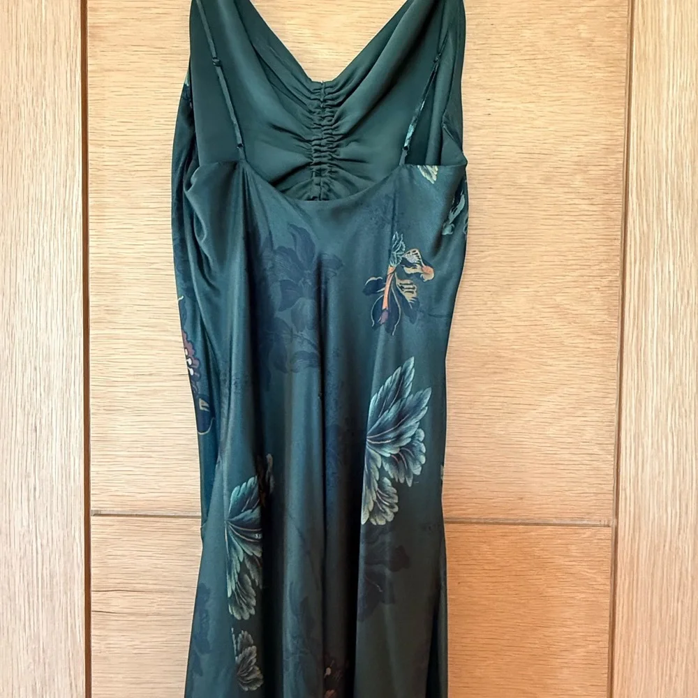 All Saints Elegant Green Floral Dress - Picture 3 of 7